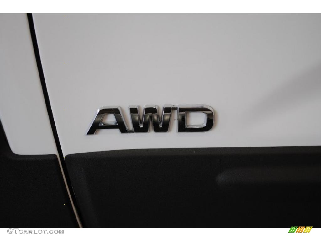 2011 Sorento LX AWD - Snow White Pearl / Beige photo #48