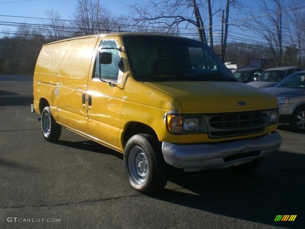 1996 E Series Van E250 Commercial - Yellow / Medium Gray photo #2