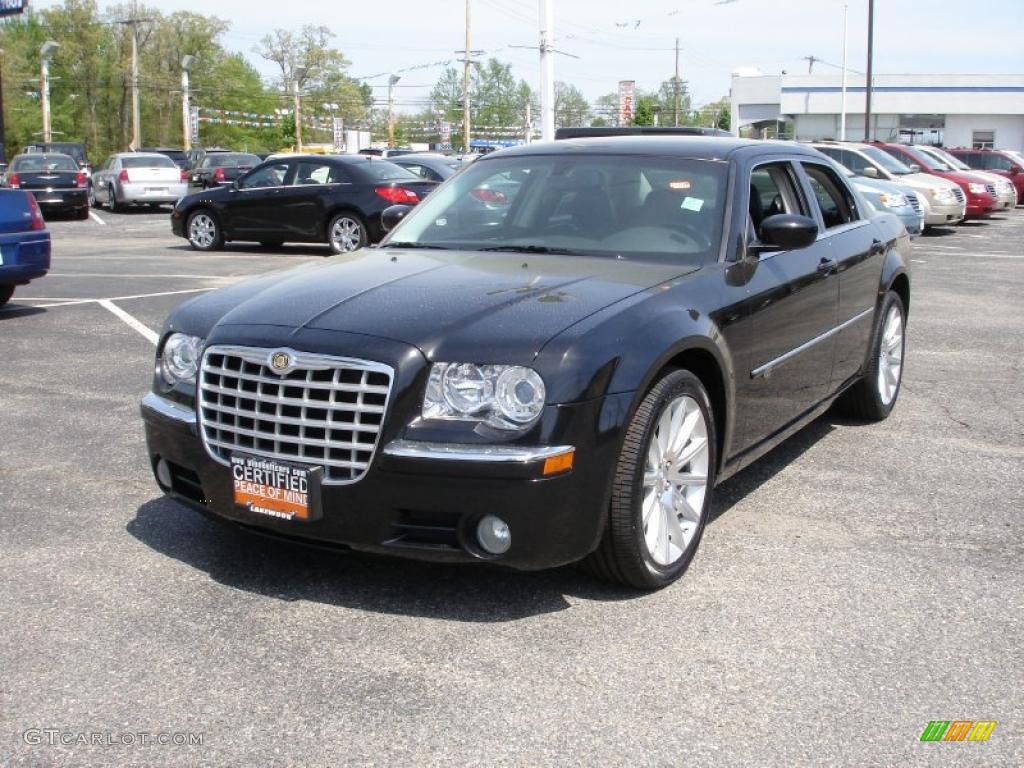 2008 300 C HEMI SRT Design - Brilliant Black Crystal Pearl / Dark Slate Gray photo #1