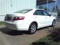Super White - Camry LE Photo No. 16