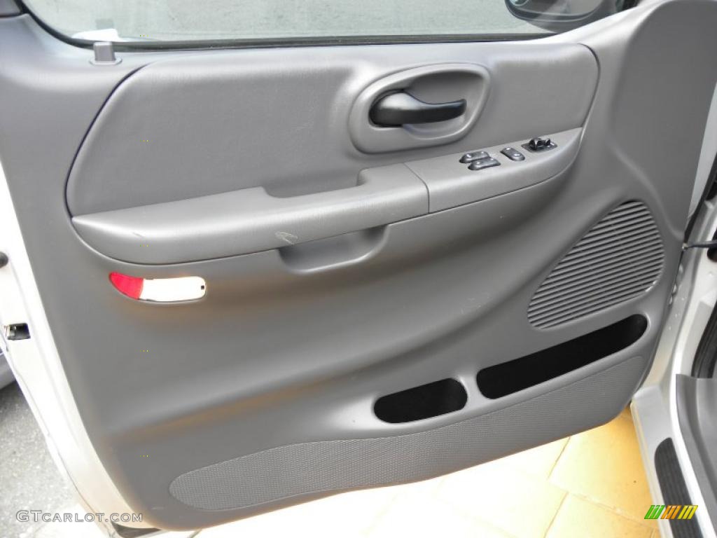 2002 F150 XLT SuperCab - Silver Metallic / Medium Graphite photo #4