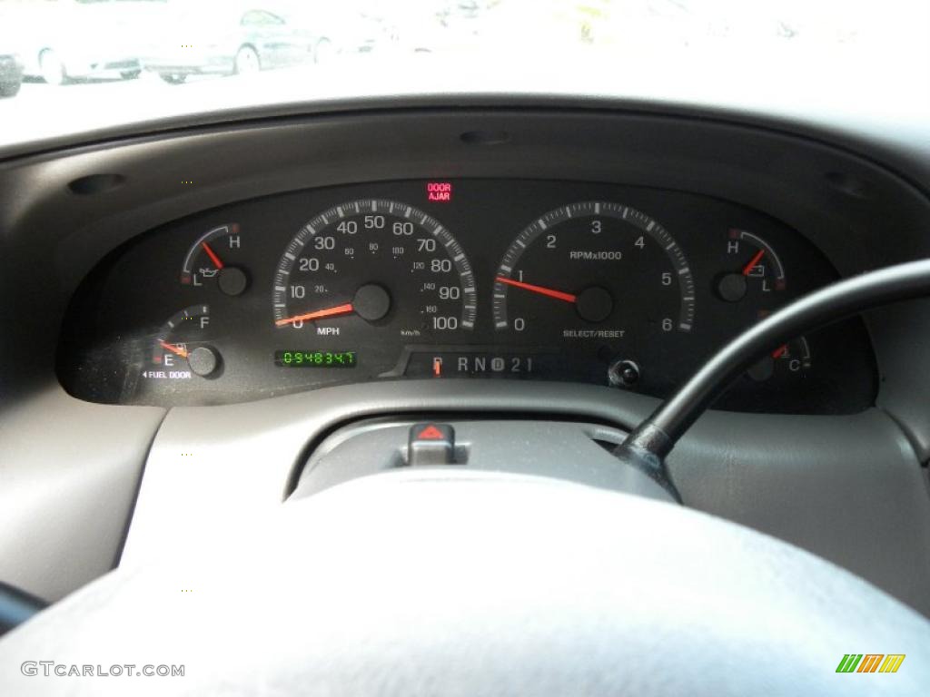 2002 F150 XLT SuperCab - Silver Metallic / Medium Graphite photo #14