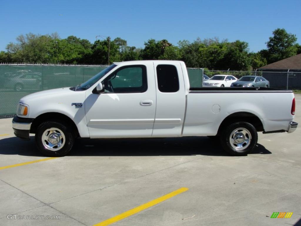 2002 F150 XLT SuperCab - Oxford White / Medium Graphite photo #6