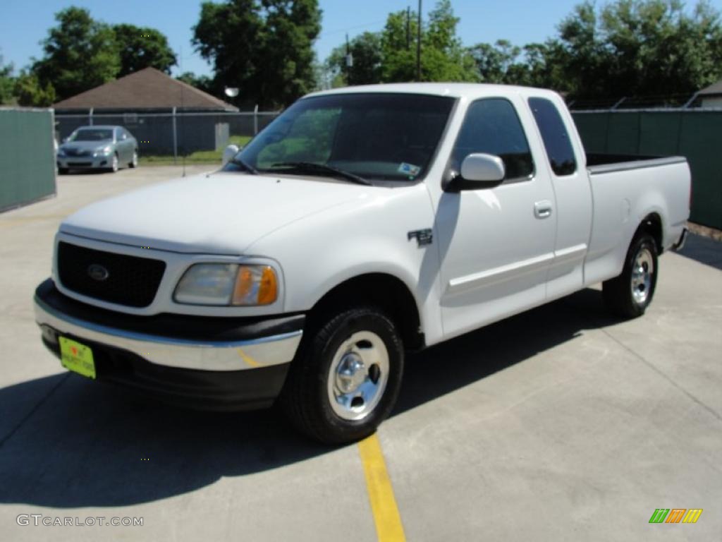 2002 F150 XLT SuperCab - Oxford White / Medium Graphite photo #7