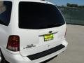 Vibrant White - Windstar LX Photo No. 25