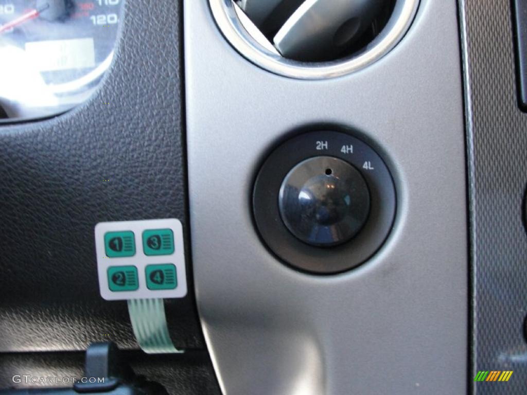 2004 F150 FX4 SuperCab 4x4 - Silver Metallic / Black/Medium Flint photo #46