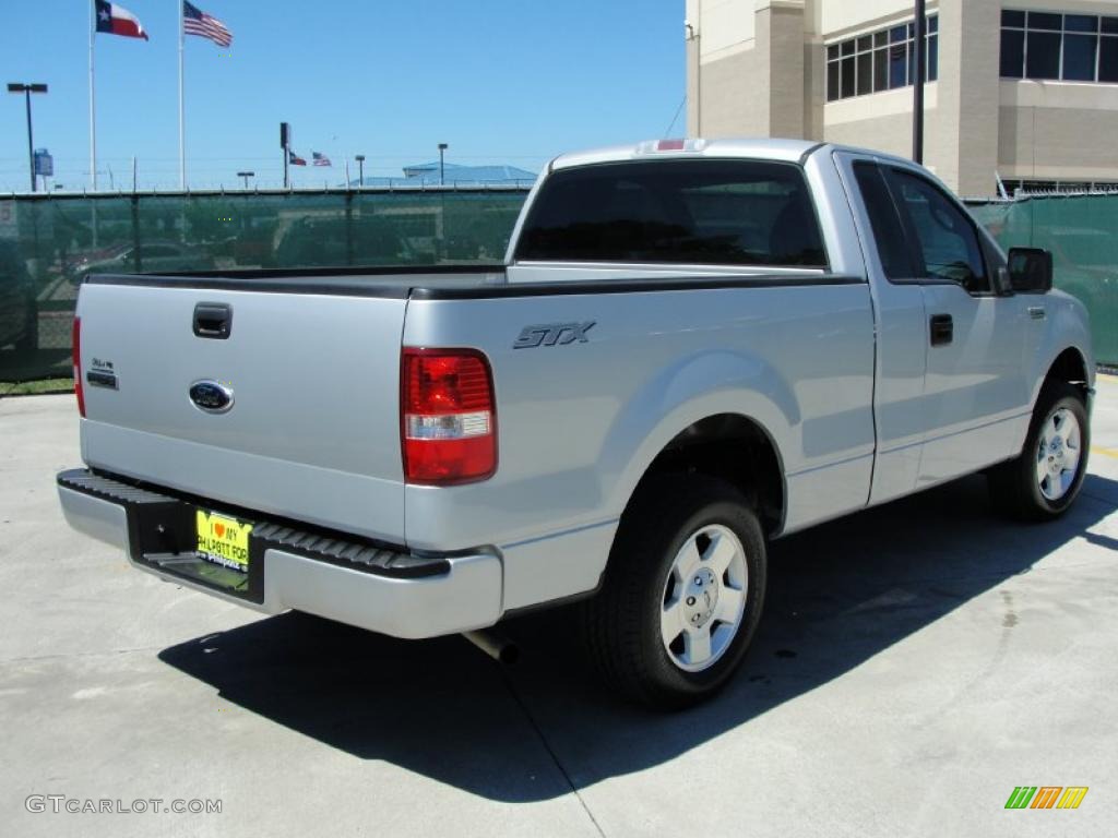 2006 F150 STX Regular Cab - Silver Metallic / Medium/Dark Flint photo #3