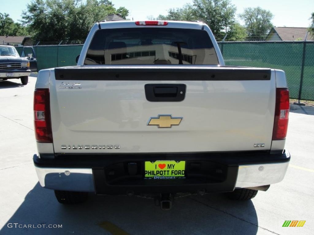 2008 Silverado 1500 LTZ Crew Cab 4x4 - Silver Birch Metallic / Ebony photo #4