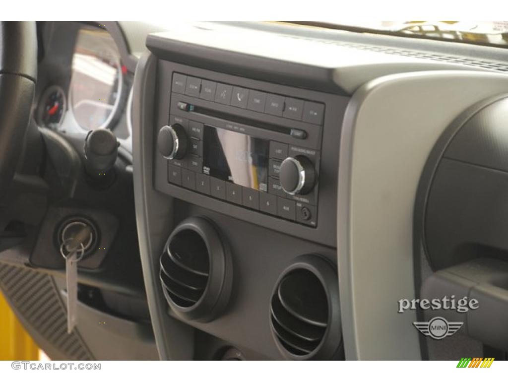 2009 Wrangler Rubicon 4x4 - Detonator Yellow / Dark Slate Gray/Medium Slate Gray photo #15