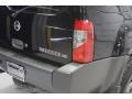 Super Black - Xterra SE V6 Photo No. 40