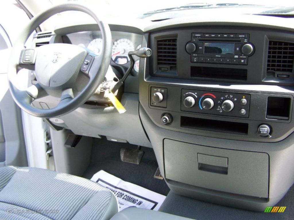 2008 Ram 1500 TRX4 Quad Cab 4x4 - Bright White / Medium Slate Gray photo #12