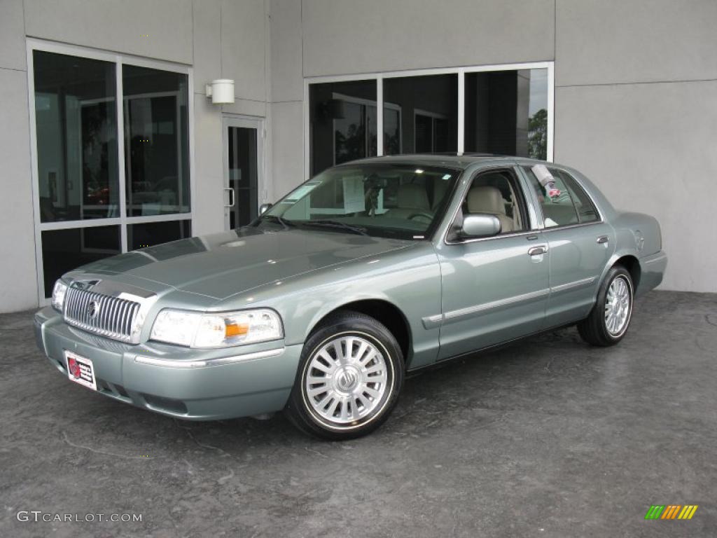 2006 Grand Marquis LS - Light Tundra Metallic / Medium Light Stone photo #2