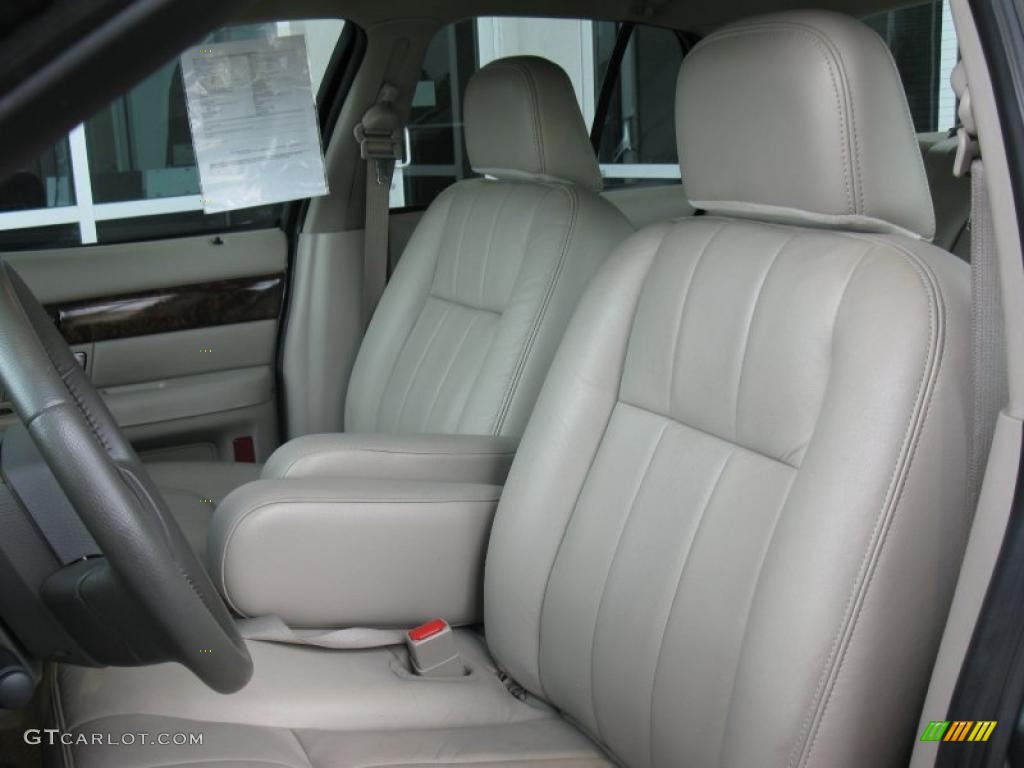 2006 Grand Marquis LS - Light Tundra Metallic / Medium Light Stone photo #11