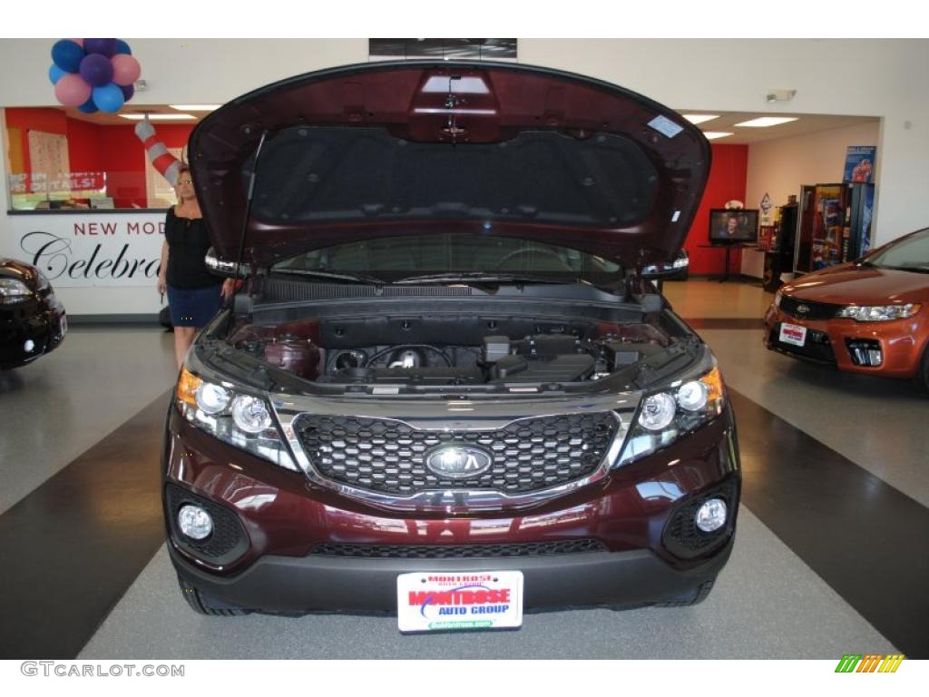 2011 Sorento LX - Dark Cherry / Black photo #22