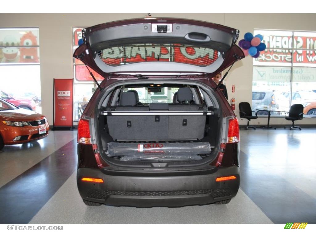 2011 Sorento LX - Dark Cherry / Black photo #24