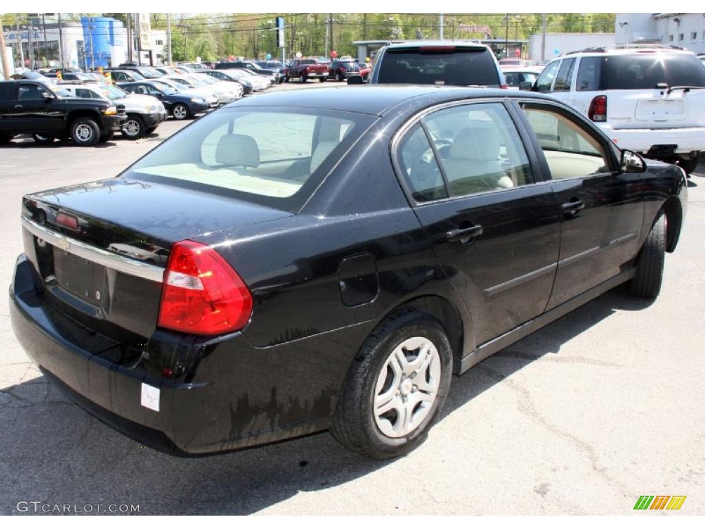 2005 Malibu Sedan - Black / Gray photo #5