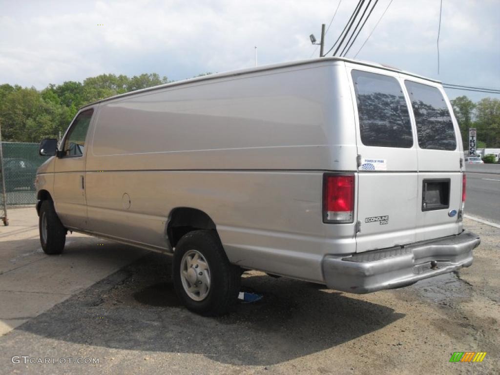 1997 E Series Van E350 Cargo - Silver Metallic / Medium Graphite photo #5
