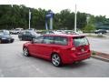 Passion Red - V70 3.2 R-Design Photo No. 6