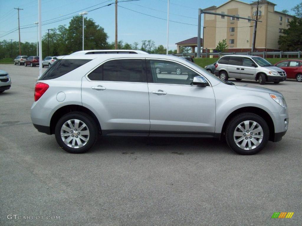 2010 Equinox LT AWD - Silver Ice Metallic / Jet Black/Light Titanium photo #5