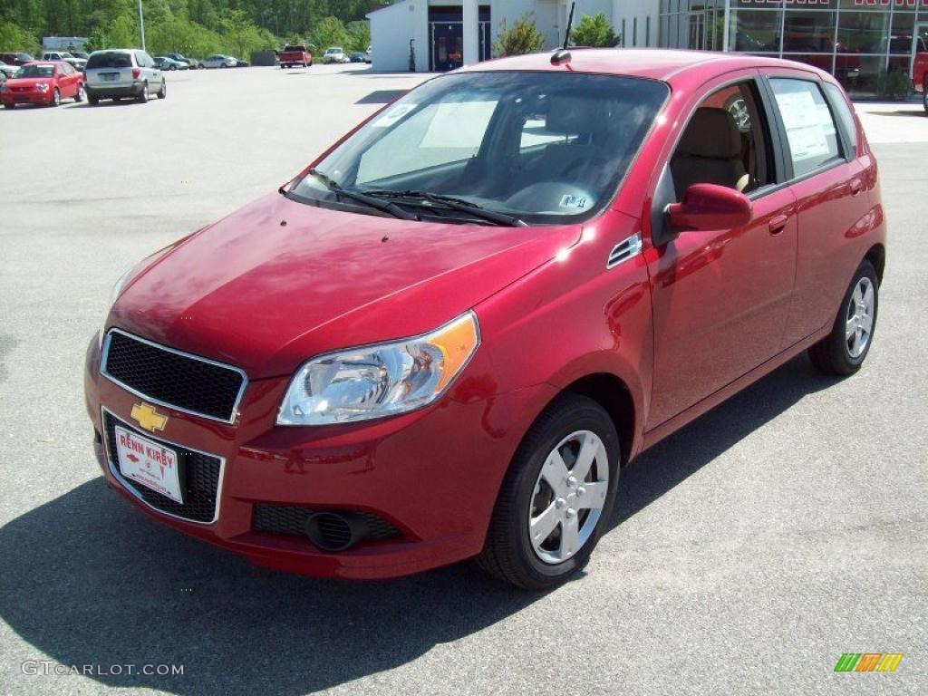 2010 Aveo Aveo5 LT - Sport Red / Neutral photo #2