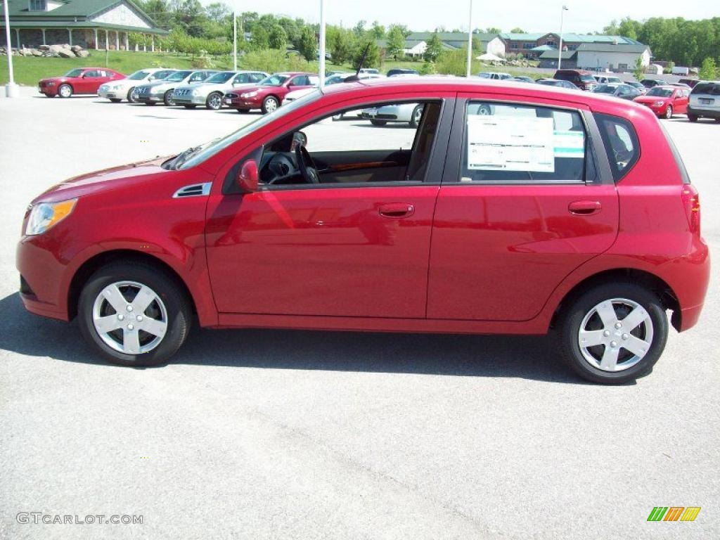 2010 Aveo Aveo5 LT - Sport Red / Neutral photo #5