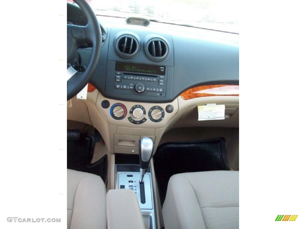 2010 Aveo Aveo5 LT - Sport Red / Neutral photo #22