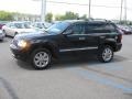 Black - Grand Cherokee Overland 4x4 Photo No. 7