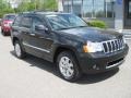 Black - Grand Cherokee Overland 4x4 Photo No. 10