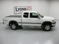 Natural White 2000 Toyota Tundra SR5 TRD Extended Cab 4x4