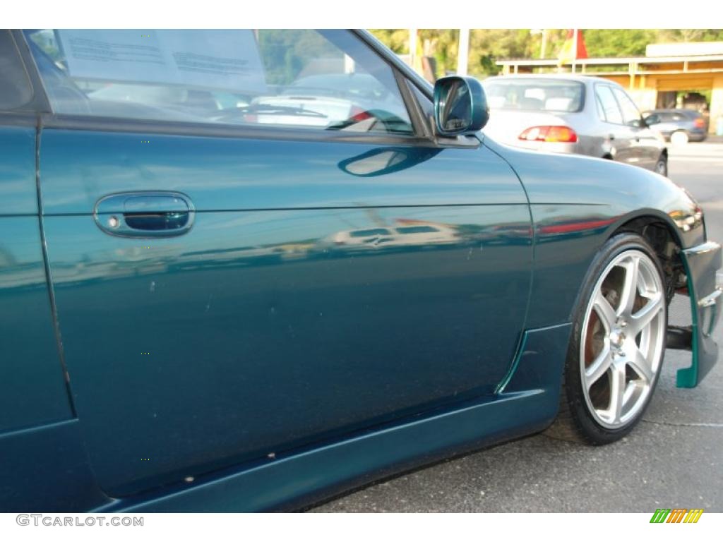 1998 240SX SE - Cobalt Green Pearl Metallic / Black photo #16