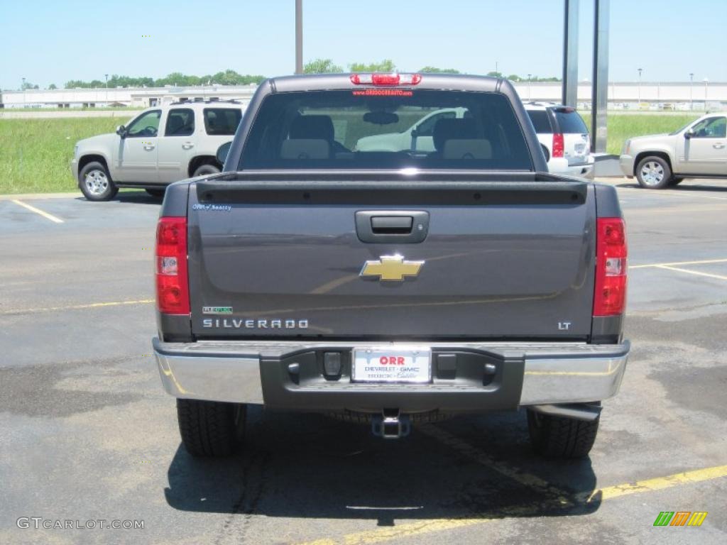 2010 Silverado 1500 LT Crew Cab 4x4 - Taupe Gray Metallic / Light Titanium/Ebony photo #5