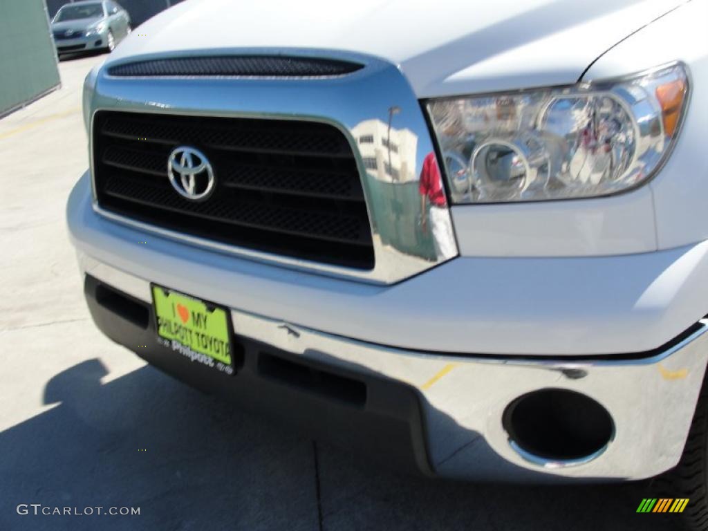 2007 Tundra SR5 Double Cab - Super White / Beige photo #15