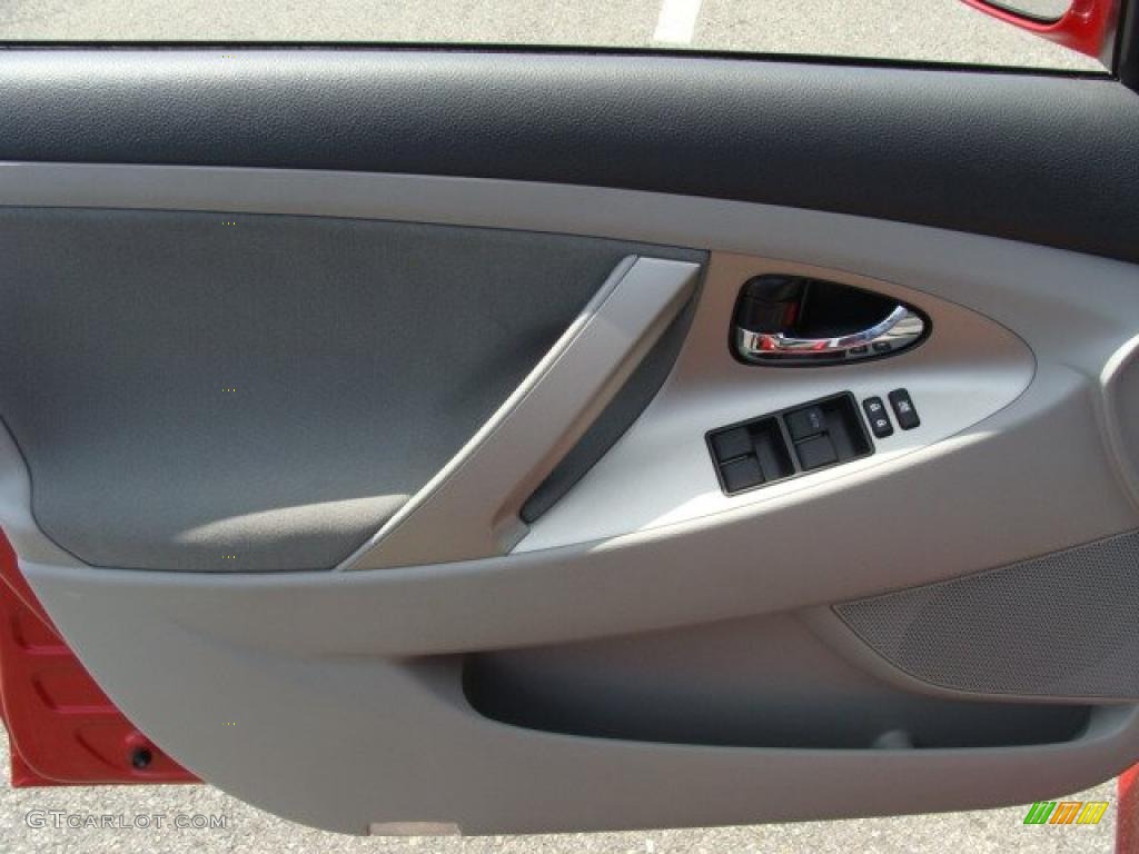 2009 Camry SE - Barcelona Red Metallic / Charcoal photo #6