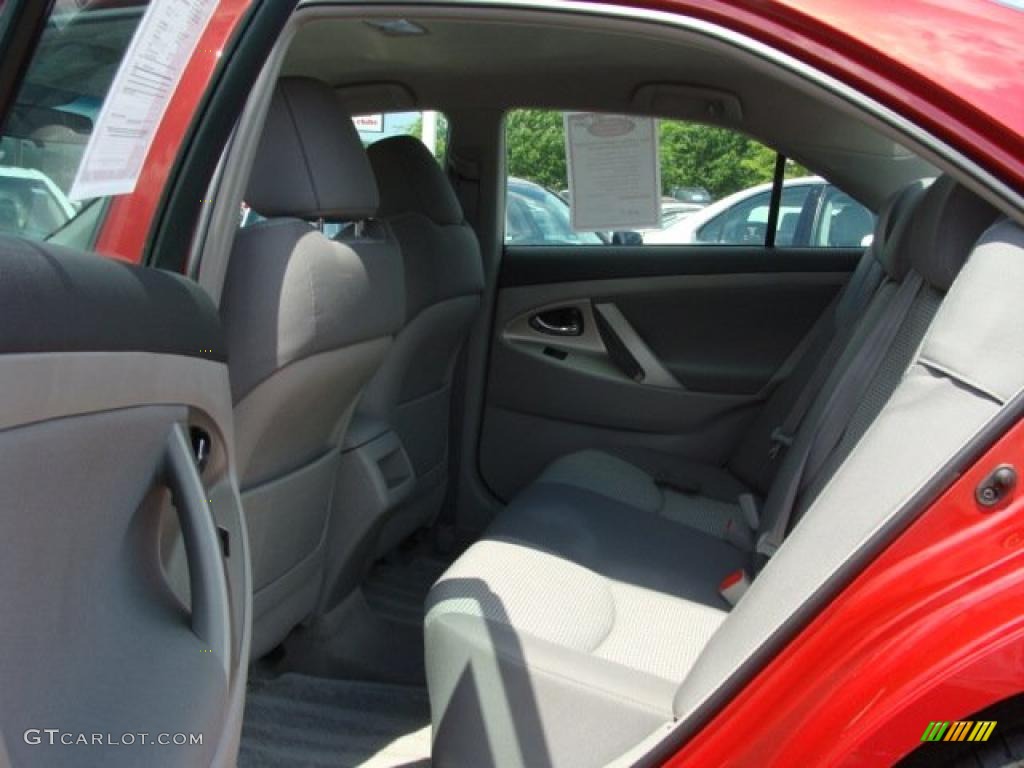 2009 Camry SE - Barcelona Red Metallic / Charcoal photo #13