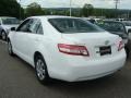 Super White - Camry LE Photo No. 4