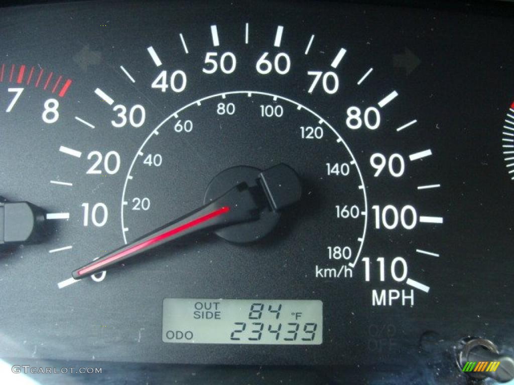 2008 Corolla LE - Super White / Beige photo #10