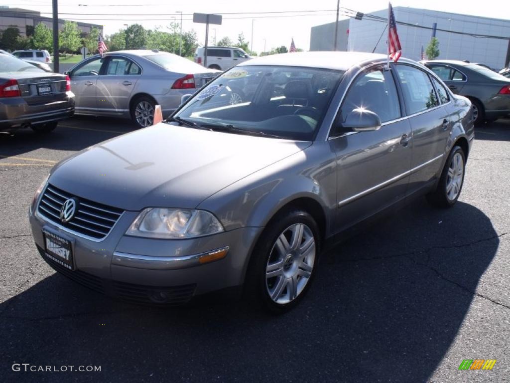 2005 Passat GLX Sedan - Stonehenge Grey Metallic / Anthracite photo #7