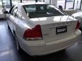 Ice White - S60 2.5T Photo No. 5