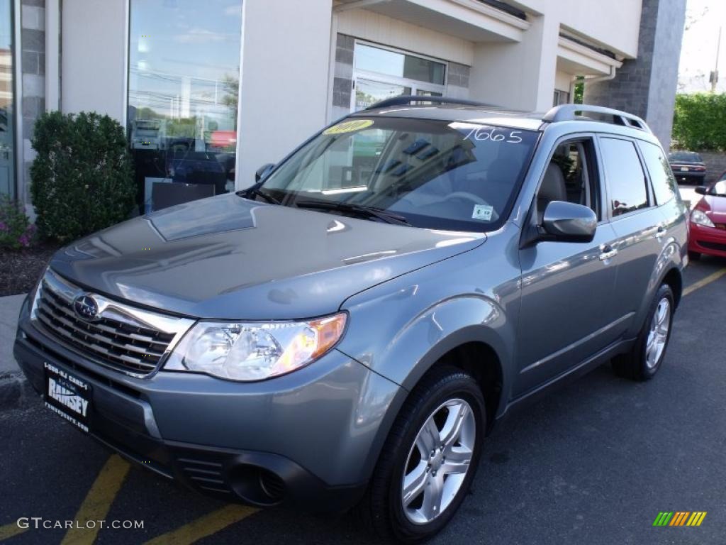 2009 Forester 2.5 X Premium - Sage Green Metallic / Platinum photo #1