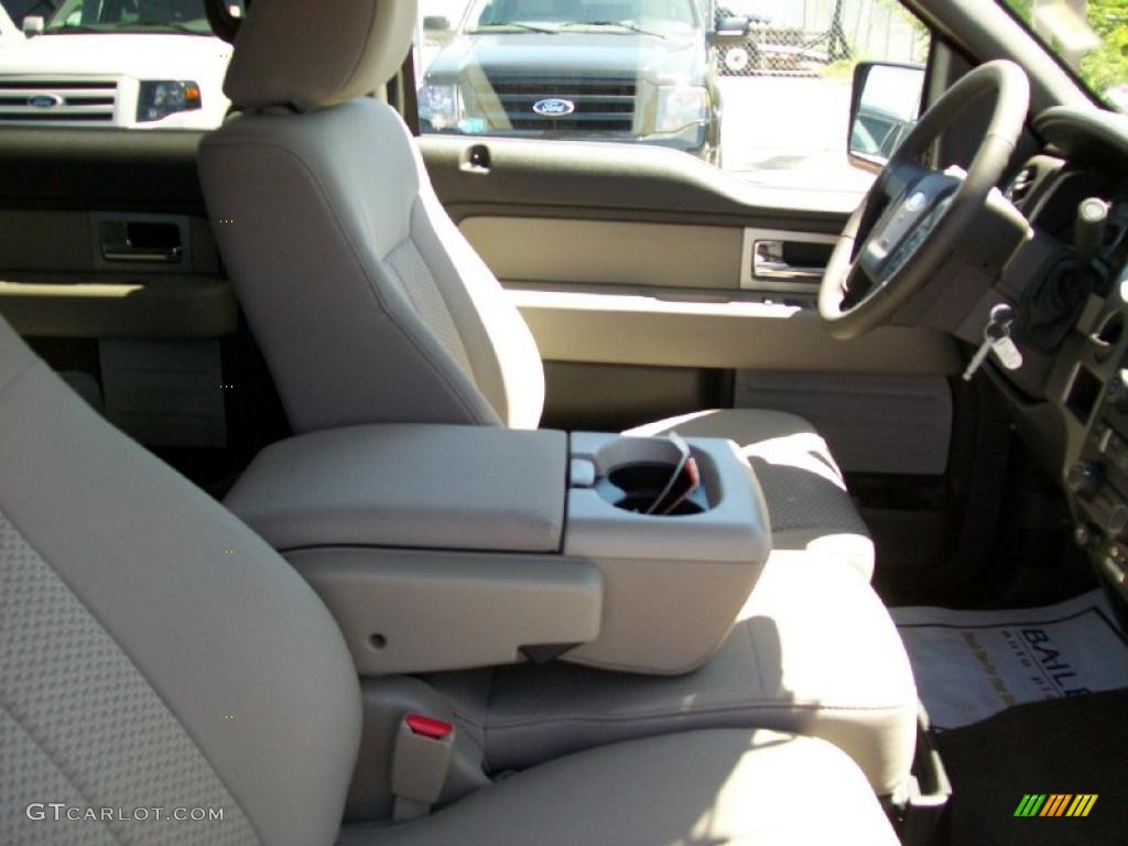 2010 F150 XLT SuperCrew - Red Candy Metallic / Medium Stone photo #6