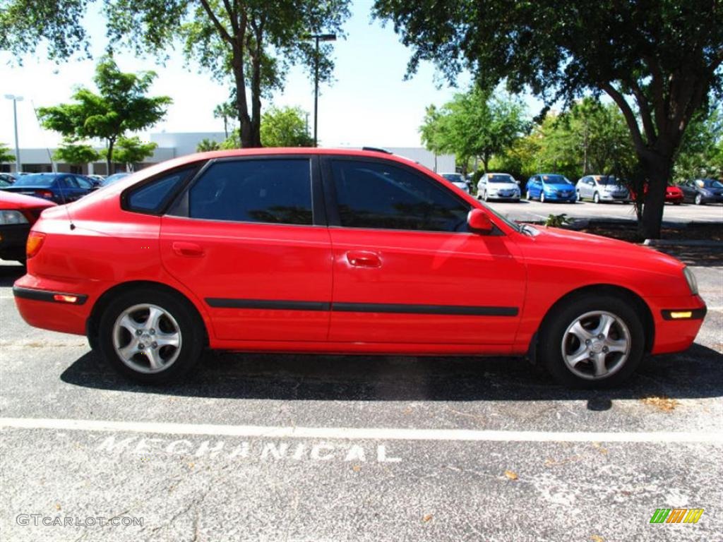 2002 Elantra GT Hatchback - Rally Red / Gray photo #2