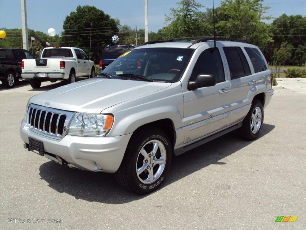 2004 Grand Cherokee Overland 4x4 - Bright Silver Metallic / Dark Slate Gray photo #1