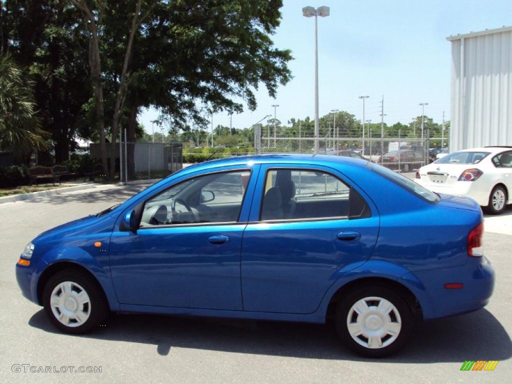2004 Aveo Sedan - Bright Blue Metallic / Gray photo #2