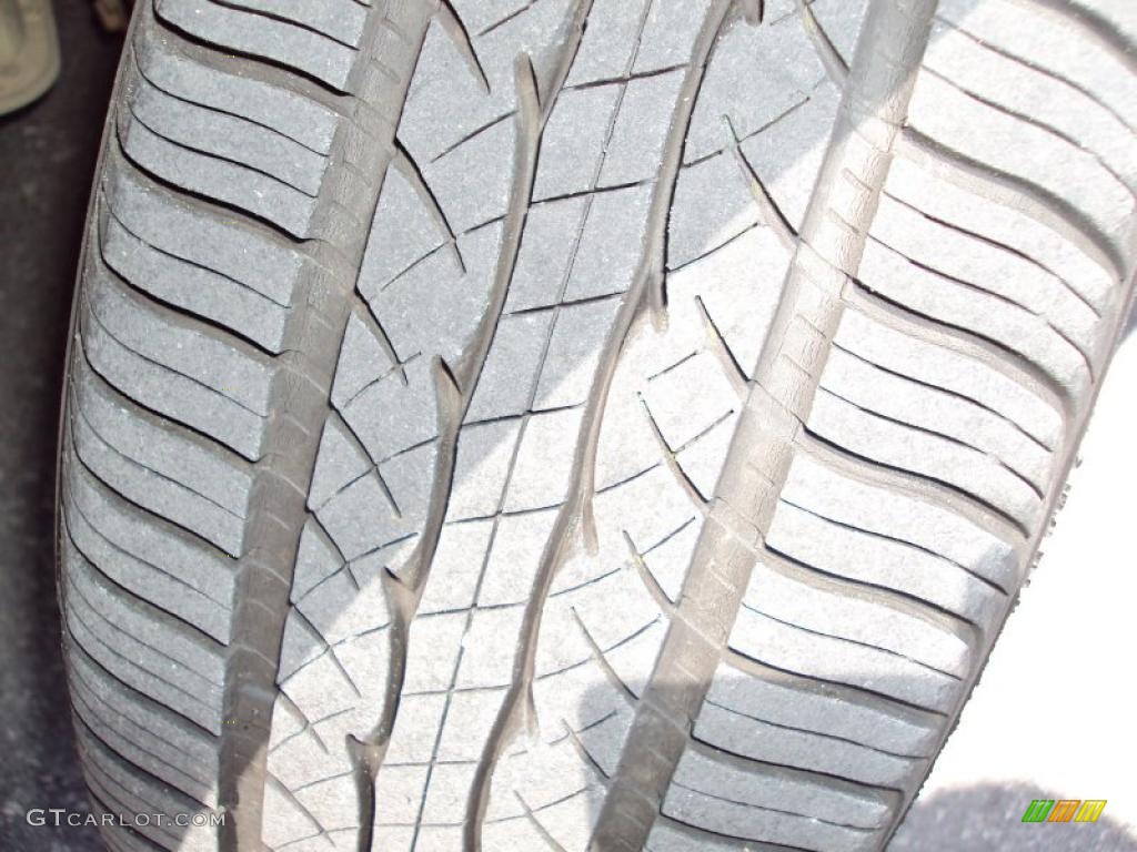 2004 Aveo Sedan - Bright Blue Metallic / Gray photo #15