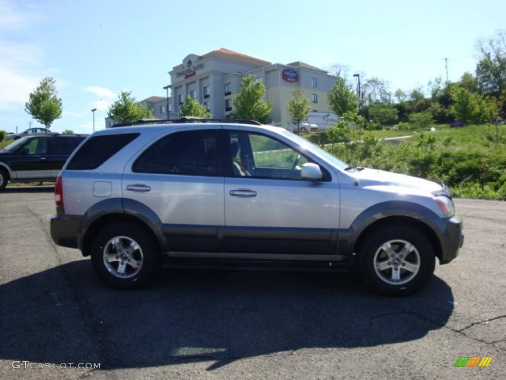 2005 Sorento EX 4WD - Ice Blue Metallic / Gray photo #2