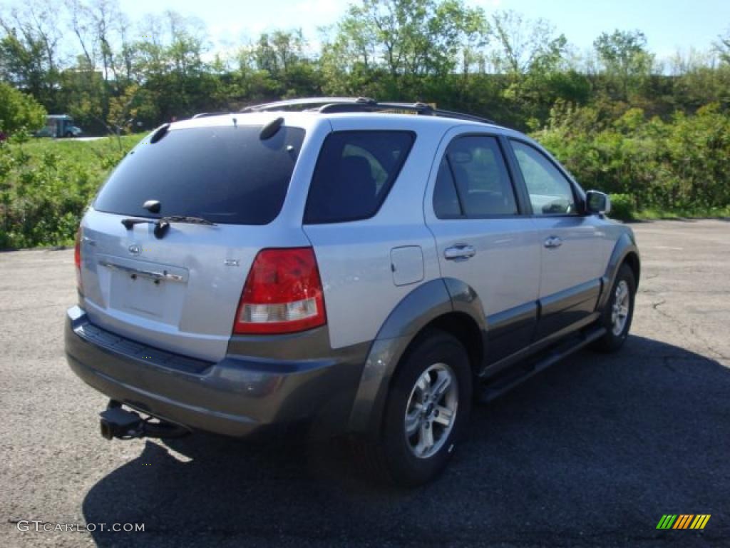 2005 Sorento EX 4WD - Ice Blue Metallic / Gray photo #3