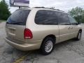 2000 Champagne Pearl Chrysler Town & Country LXi  photo #5