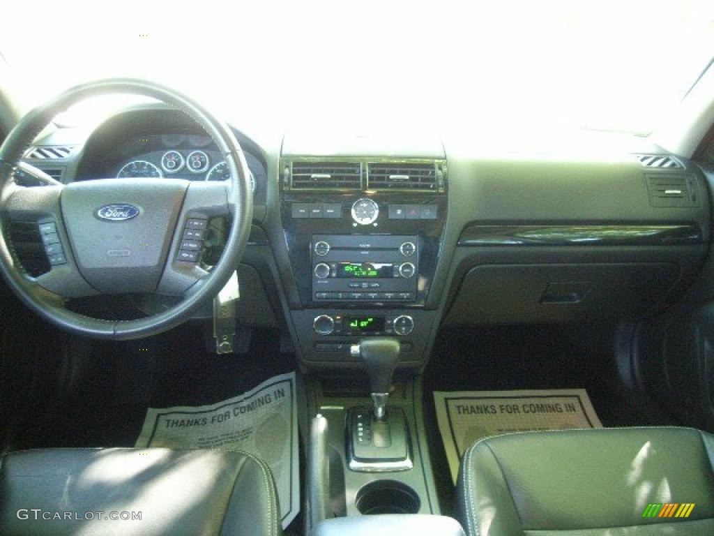 2008 Fusion SEL V6 - Black Ebony / Charcoal Black photo #17