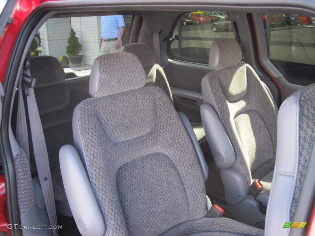 2000 Caravan Sport - Deep Cranberry Pearl / Mist Grey photo #6