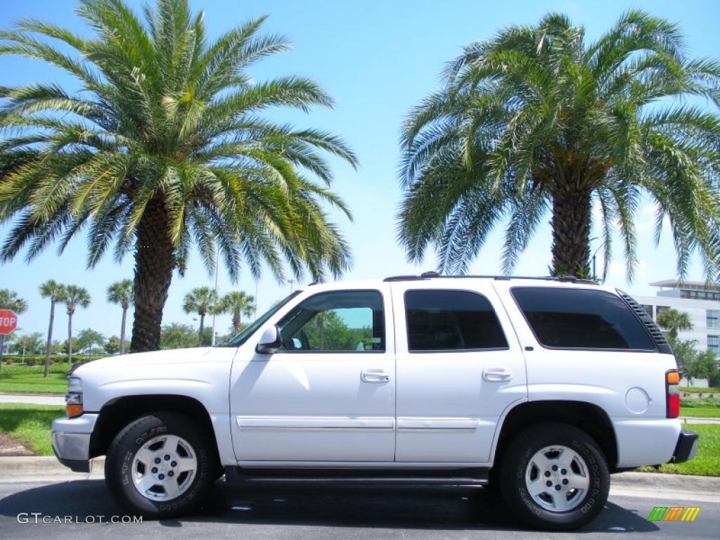 2004 Tahoe LT - Summit White / Gray/Dark Charcoal photo #1